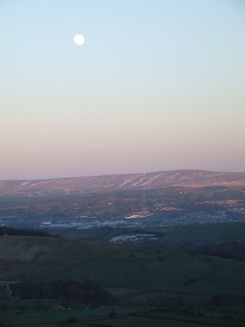 Moon over Nelson