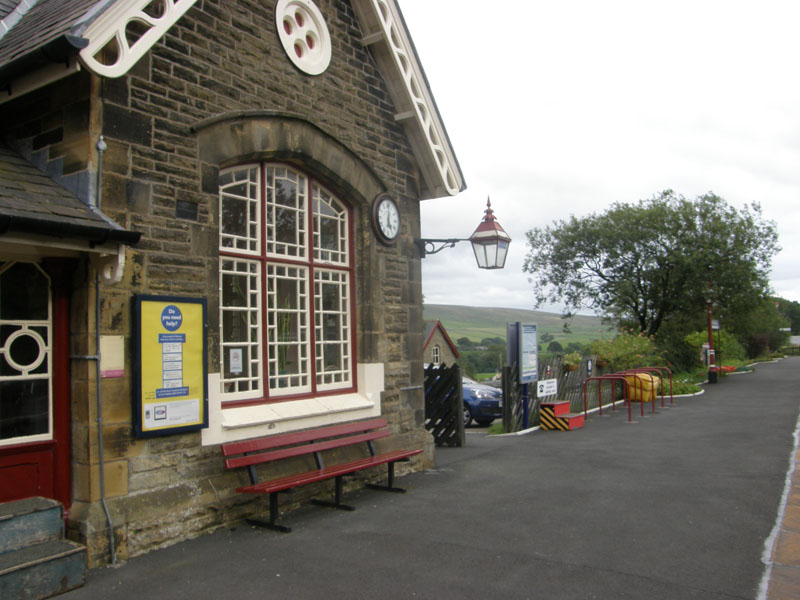 Horton Railway Station