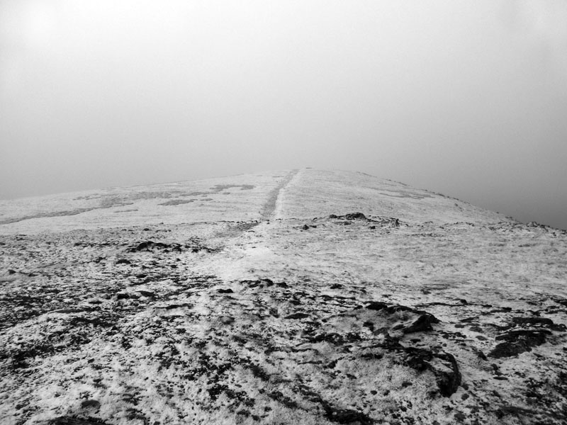 To Hindscarth Summit
