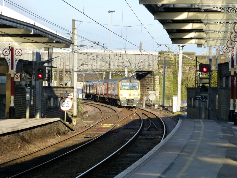 Skipton train