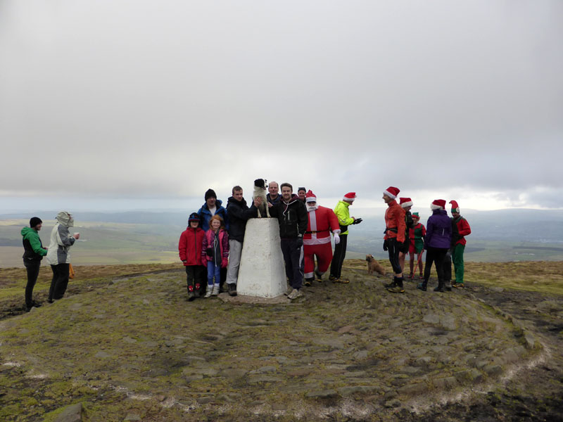 Pendle crowds