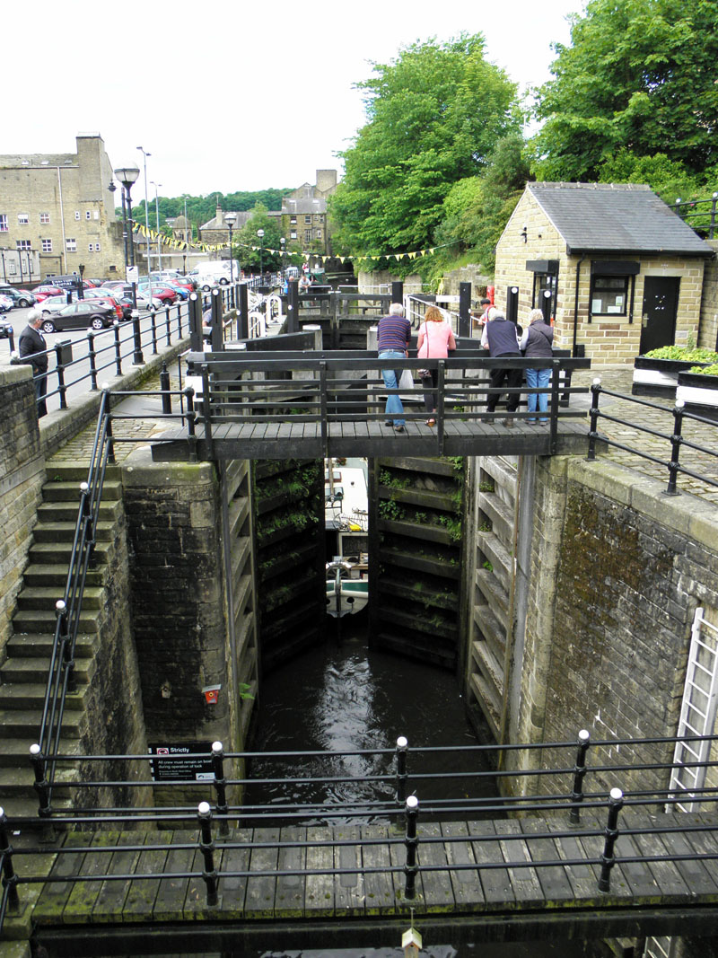 Sowerby Bridge Lock