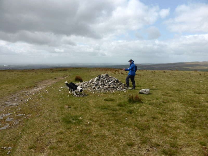 Brown Wardle Hill Summit
