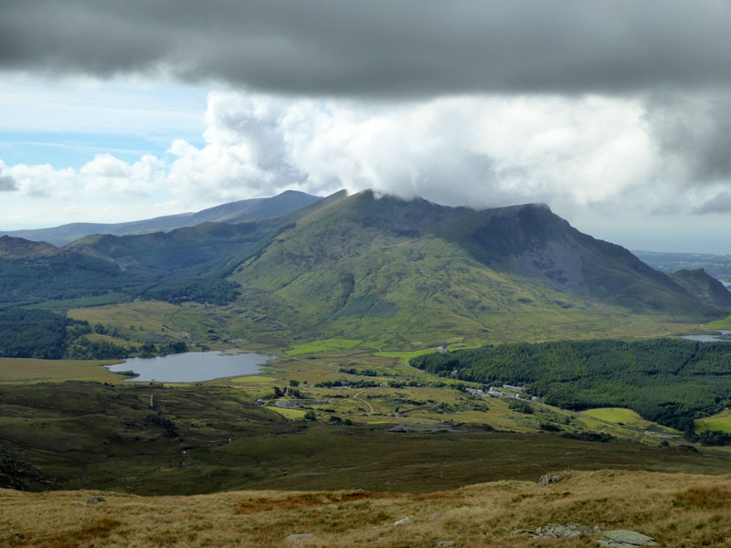 Mynydd Drws-y-coed