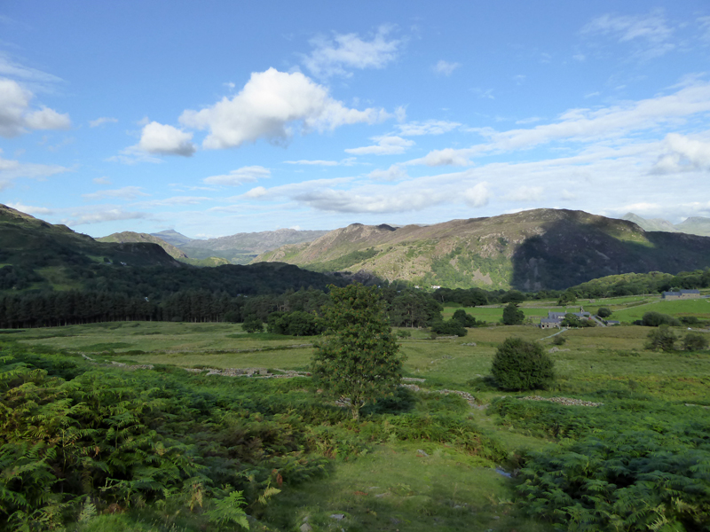 Cwm-cloch Farmhouse