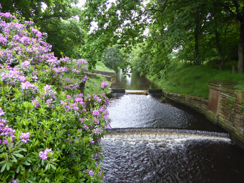 Blackmoorfoot Conduit