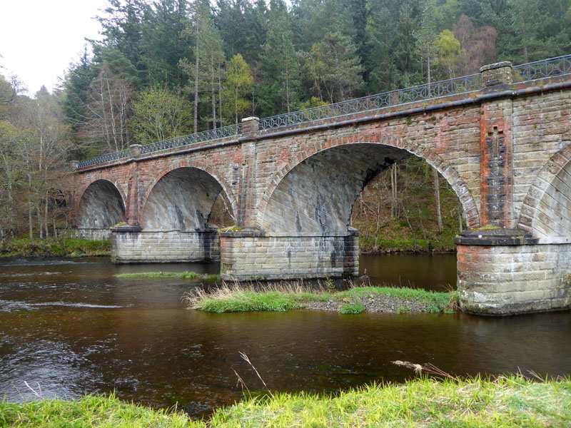 Neidpath Railway Bridge
