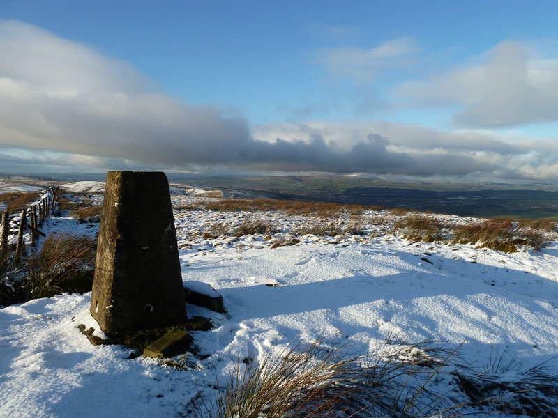 Thieveley Pike