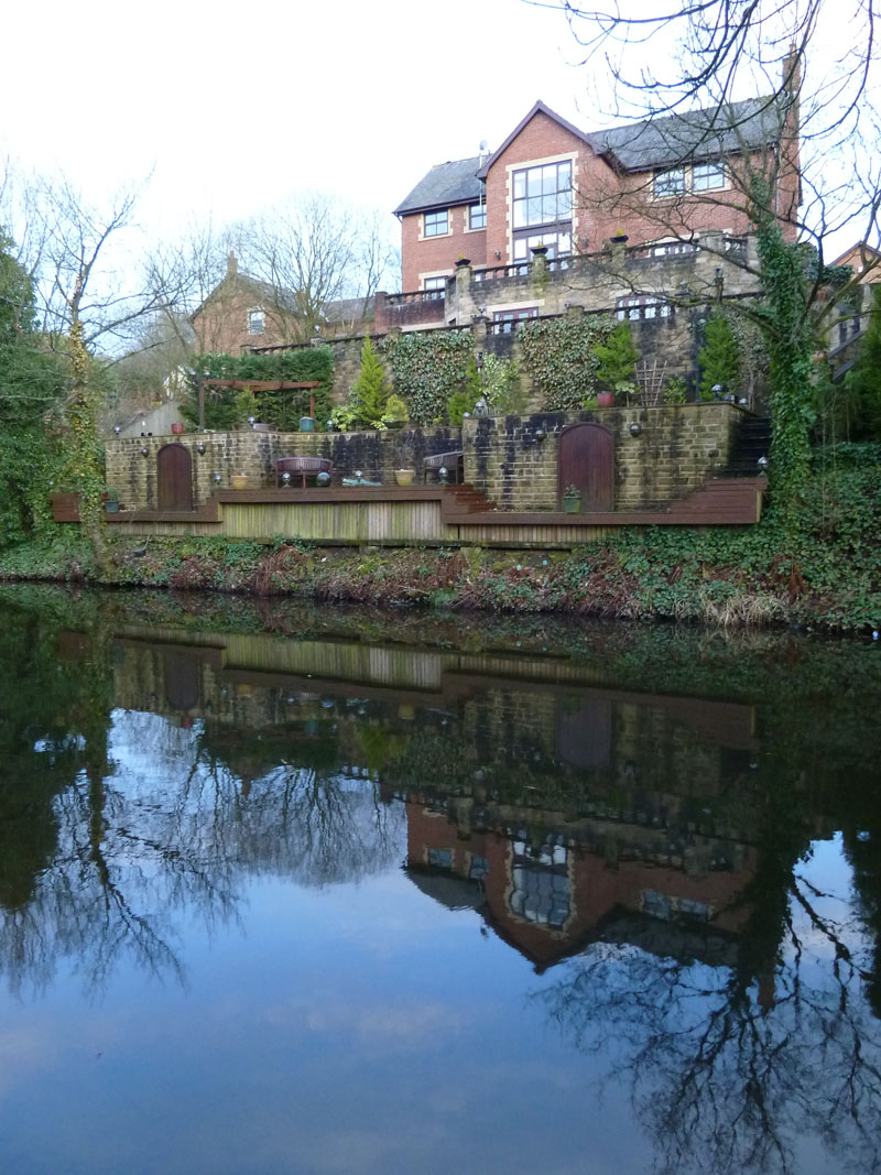 Canalside House#