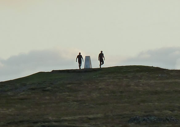 Runners on Pendle